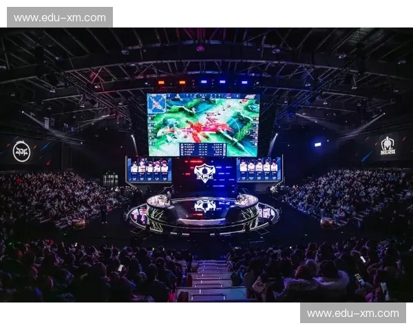 《CSGO线下赛事全面升级 探索未来电竞竞技场的全新模式与机遇》